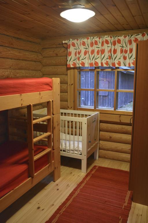 Lomapesae Cottages Pertunmaa الغرفة الصورة