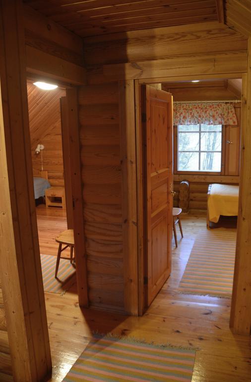 Lomapesae Cottages Pertunmaa الغرفة الصورة