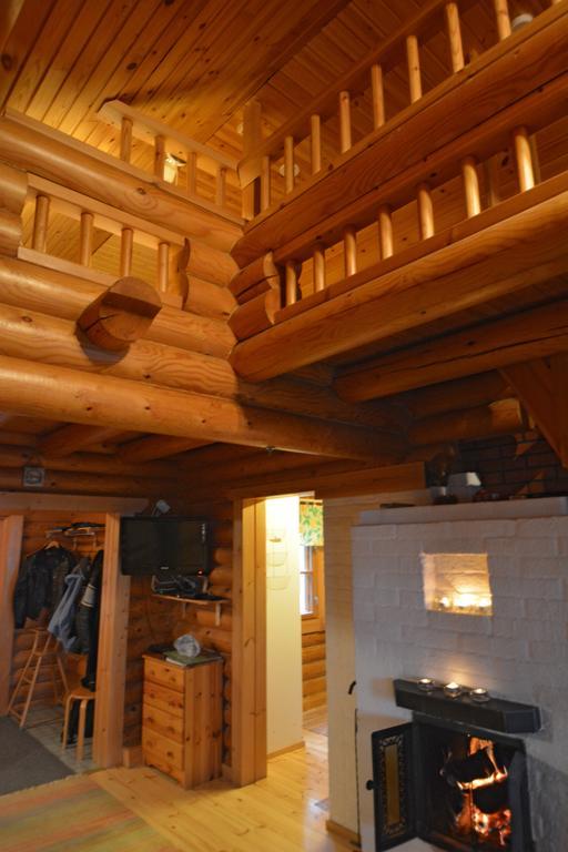Lomapesae Cottages Pertunmaa الغرفة الصورة